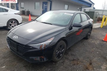 HYUNDAI ELANTRA SEL, 2022r., 2.0L