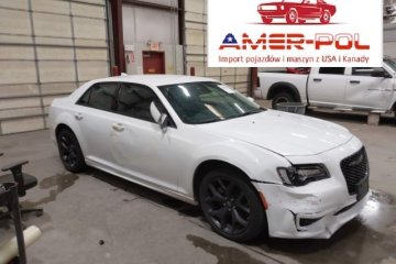 TOURING L 2022, od ubezpieczalni