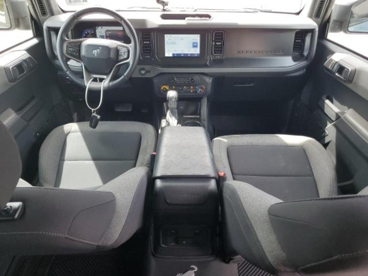 70031044_Image_8.jpg