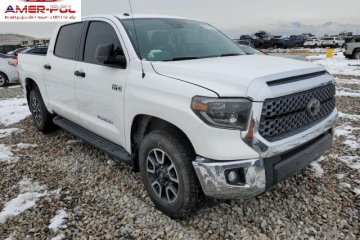 Crewmax SR5, 2019r., 4x4, 5.7L