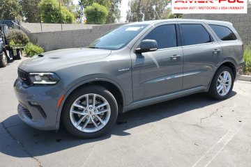 2022, 5.7L, 4x4, R/T, porysowany lakier