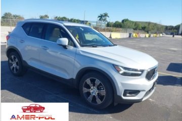 2020 VOLVO XC40 T5 INSCRIPTION