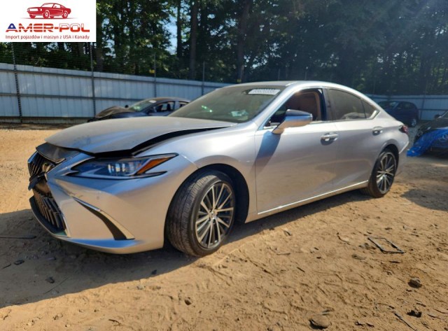 lexus
