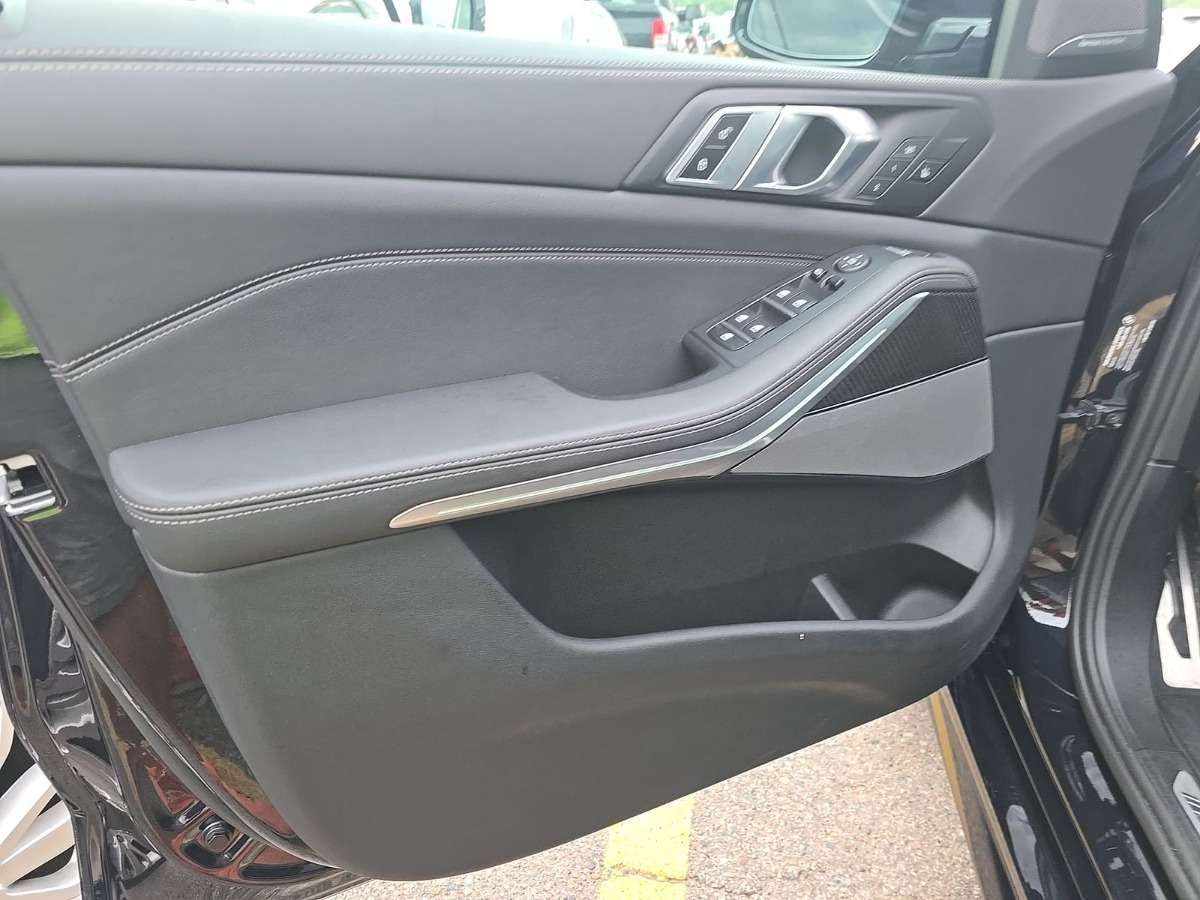 doorpanel.jpg