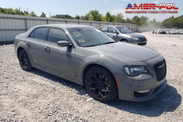 2018 CHRYSLER 300 S, silnik benzynowy 5.7 L