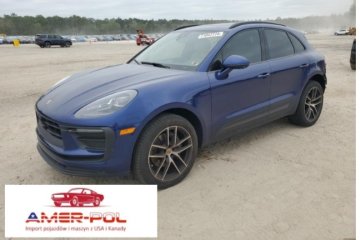2022 PORSCHE MACAN