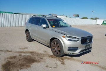 2017 VOLVO XC90 T6 MOMENTUM