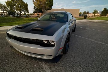 SRT Super Stock 2022