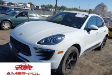 2017 PORSCHE MACAN
