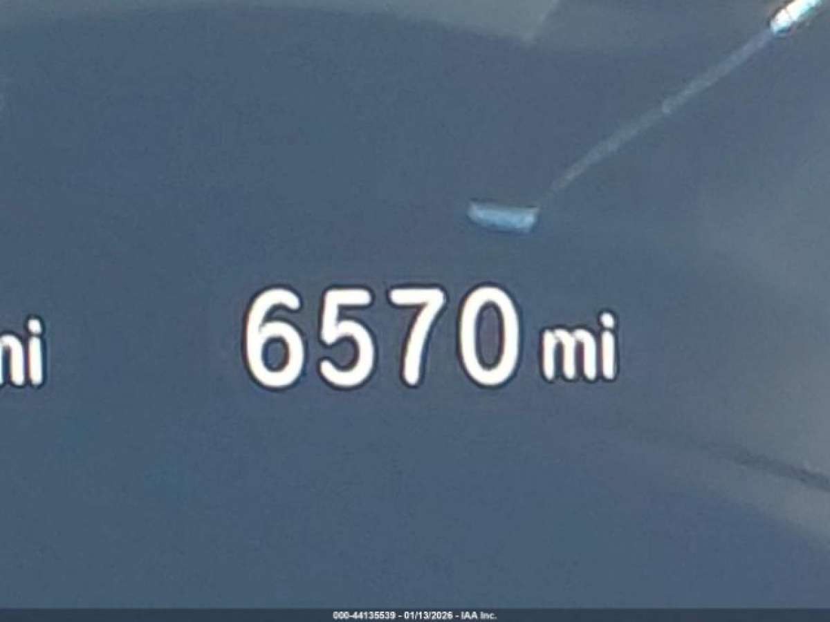 11_44135539_14_I.jpeg
