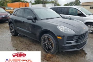 2020 PORSCHE MACAN