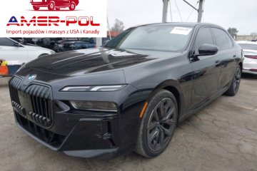 740i 2024, 3.0L R6 375KM, RWD, auto odpala i jeździ, od ubezpieczalni