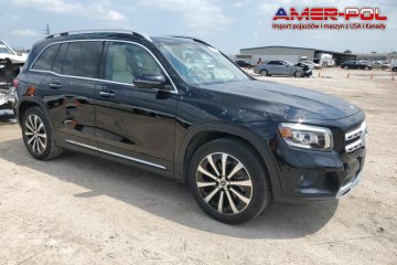 2023 Mercedes-Benz GLB 250