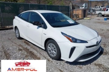 2022 TOYOTA PRIUS LE