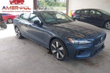 Recharge Plug-In Hybrid Ultimate Dark Theme 2024 2.0l
