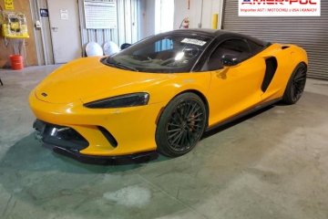 2023, 4.0L, od ubezpieczalni