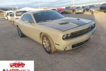 DODGE CHALLENGER GT AWD