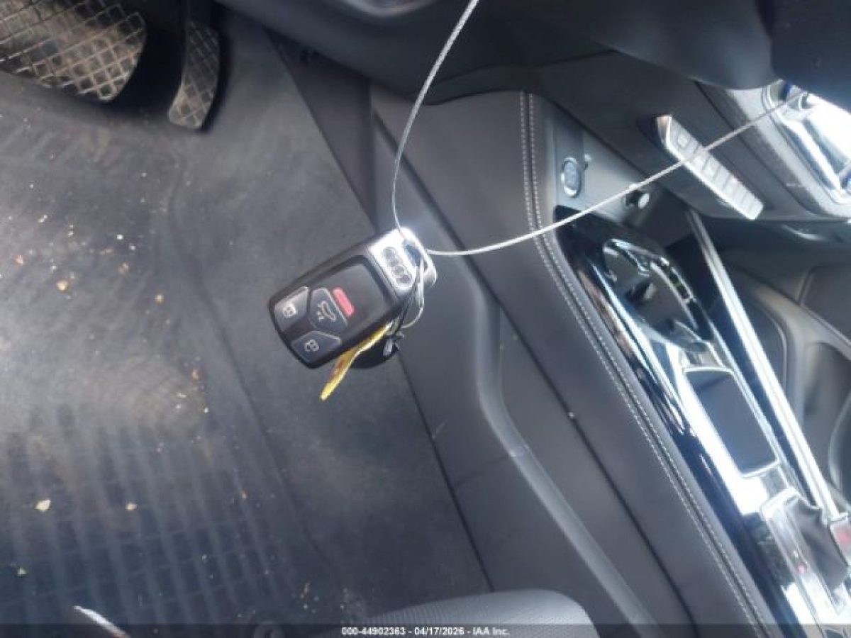 44902363_11_I.jpeg