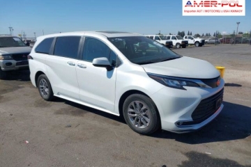 2023, 2.5L, XLE, od ubezpieczalni