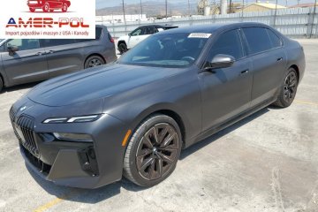 740i 2023 3.0l