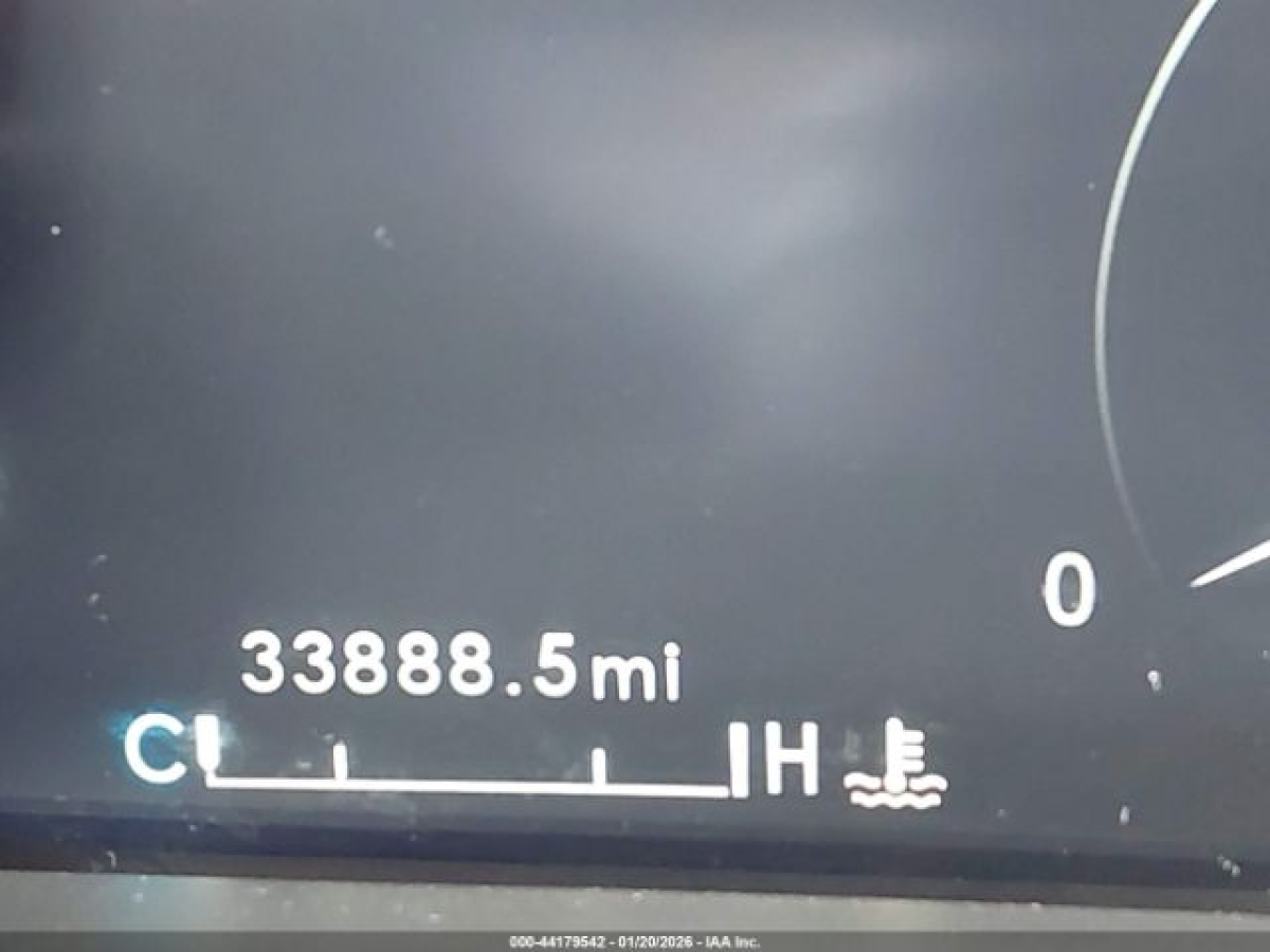11_44179542_15_I.jpeg