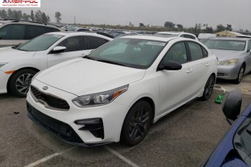 KIA FORTE GT LINE, 2021r., 2.0L