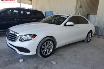 MERCEDES-BENZ E 300, 2019r., 2.0L