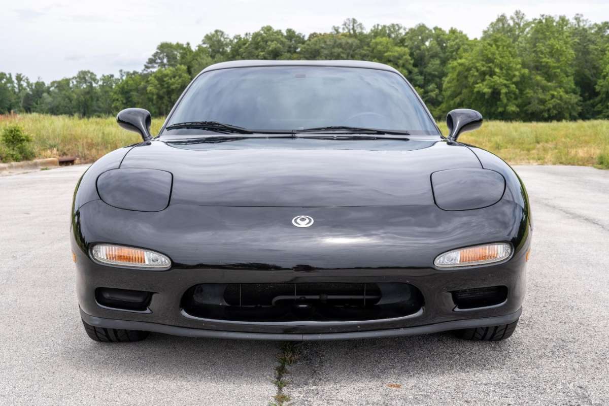 MazdaRX71994001.jpg