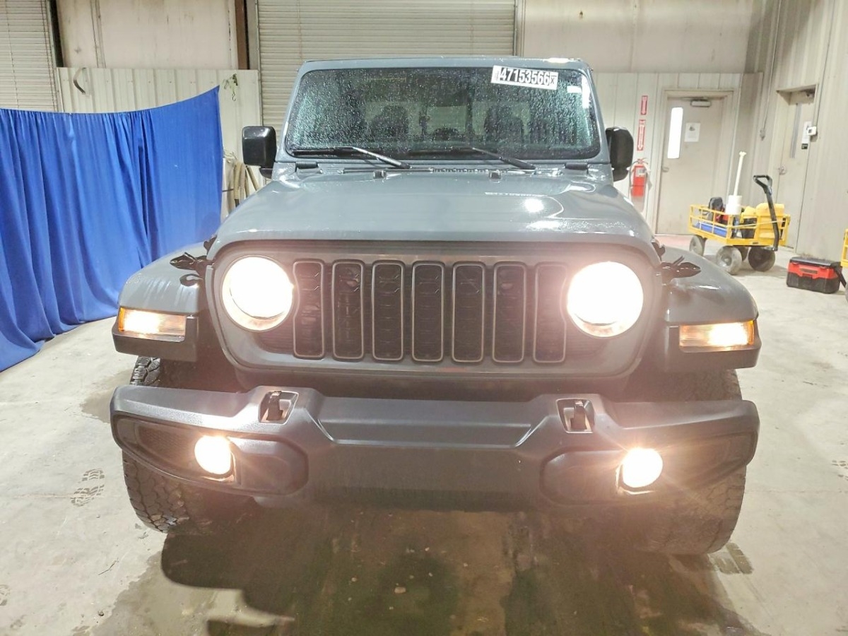 47153566_Image_5.jpg