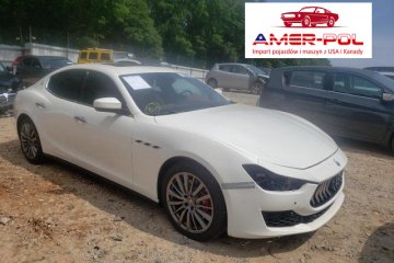 2018, 3.0L, porysowany lakier