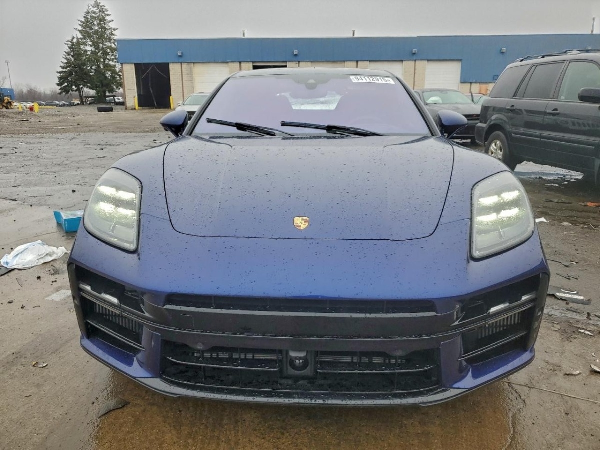 94112915_005.jpg