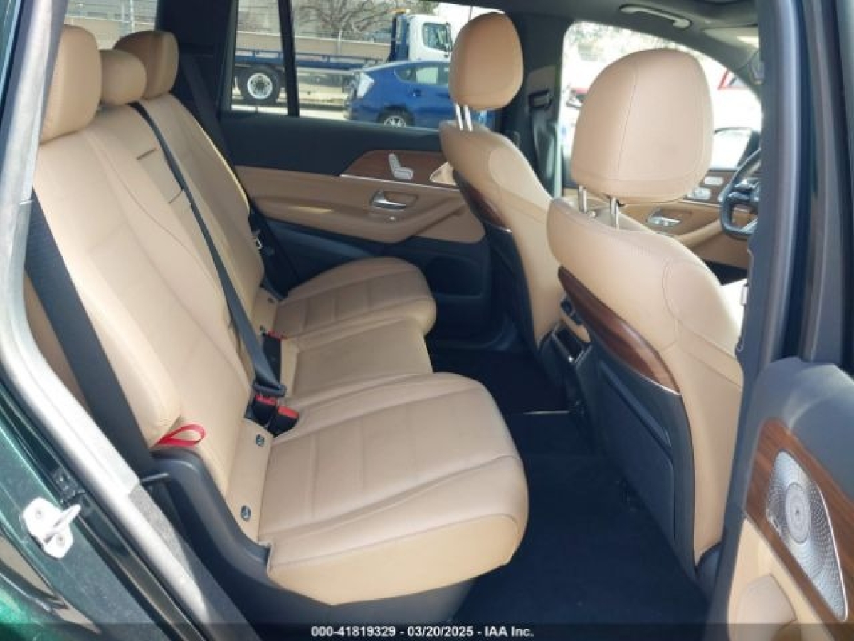 41819329_8_I.jpeg