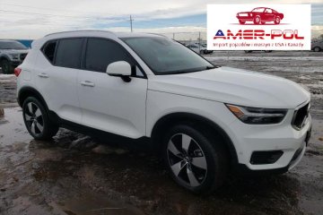 2019 VOLVO XC40 T5 Momentum, silnik 2.0 L Amer-Pol