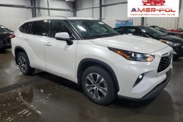 Toyota Highlander XLE, od ubezpieczalni