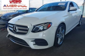 MERCEDES-BENZ E300