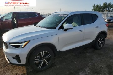 2023 VOLVO XC40 PLUS