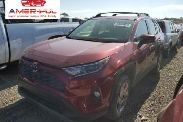 Toyota RAV4 Hybrid LE AWD, od ubezpieczalni