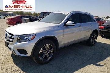 Mercedes-Benz GLC 300 SUV, od ubezpieczalni