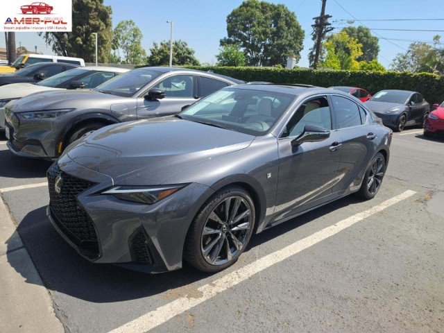 lexus