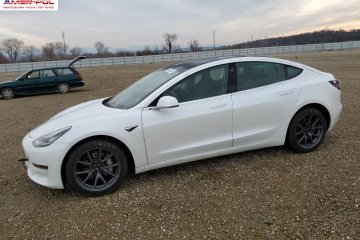 TESLA MODEL 3, 2020r.