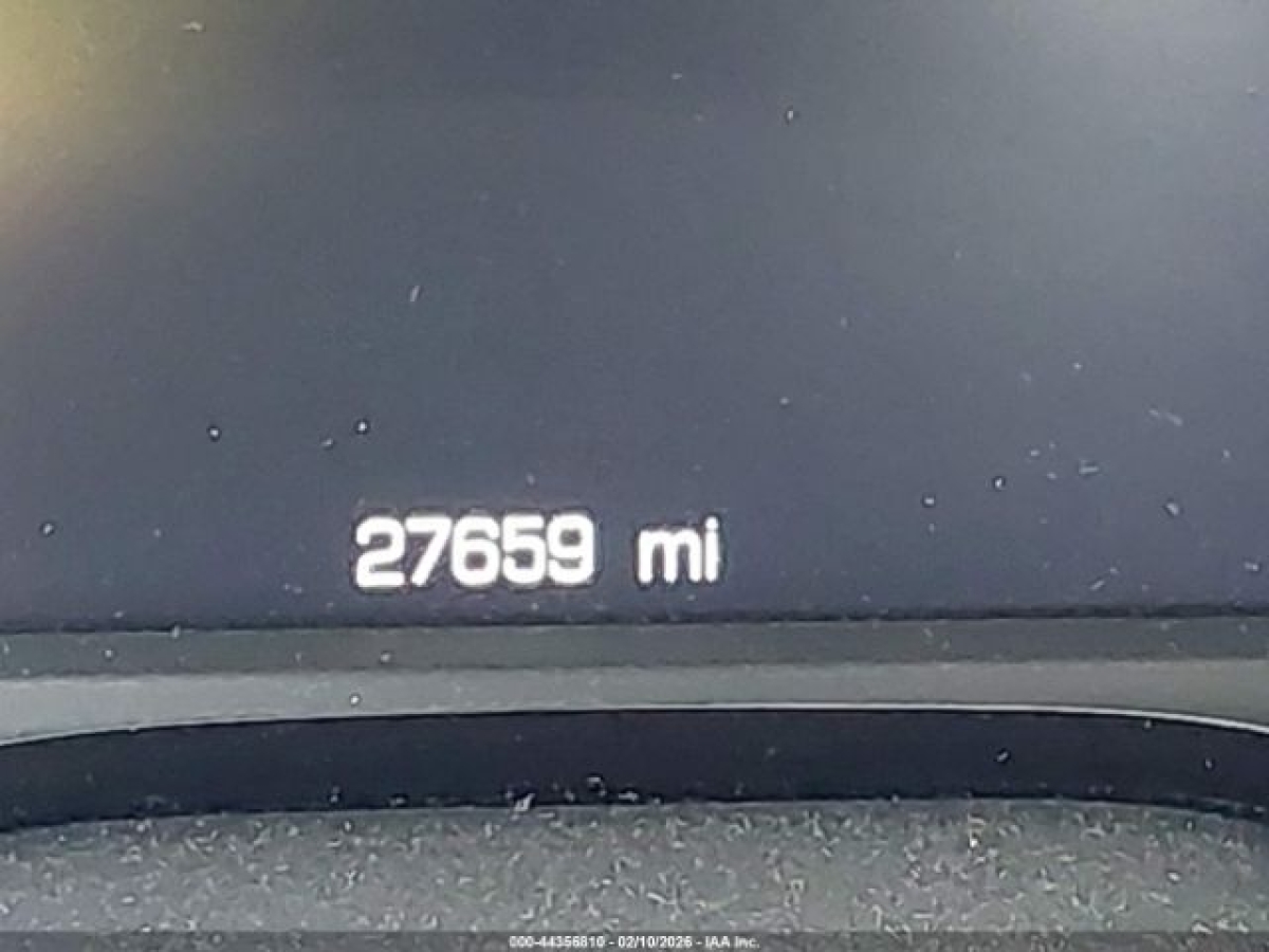 11_44356810_15_I.jpeg