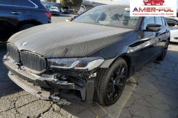 BMW Seria 5 M550i xDrive