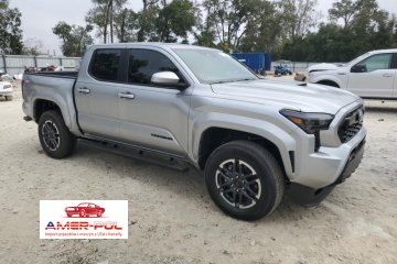 2024 2.4L 2WD SR5 Double Cab 5