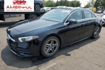 Mercedes-Benz A-Class A 220 4MATIC Sedan, od ubezpieczalni