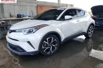 TOYOTA C-HR XLE, 2018r., 2.0L