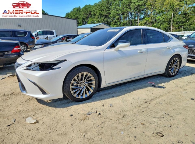 lexus