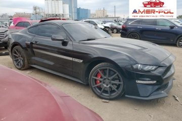 Ford Mustang GT Fastback, od ubezpieczalni