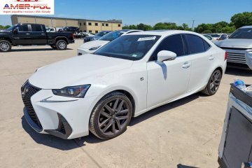 300 F Sport 2020